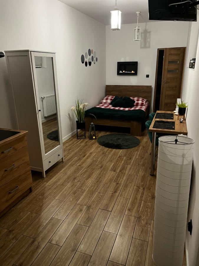 Hostel Suchedniów Kültér fotó